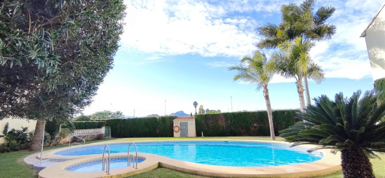 Apartamento La Giralda By Denia Costa ภายนอก รูปภาพ